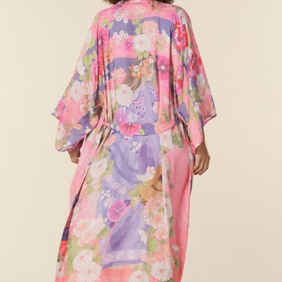 Spell and The Gypsy Collective Carrie Kimono Robe Pink NWT! - Picture 10 of 11